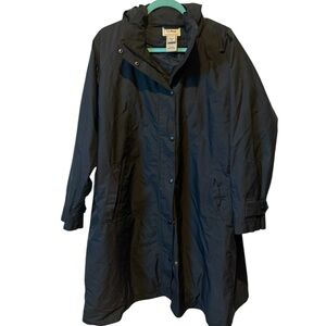 LL Bean  Black Hooded Long Rain Coat Women's Misses 1X-Large Regular